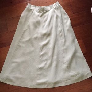 1950’s Like Stylish skirt